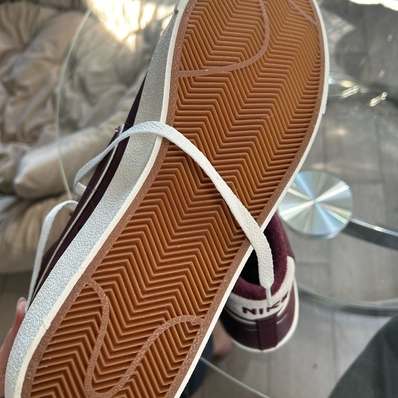 New never worn , Men’s Nike Hightops - Picture 4 of 4